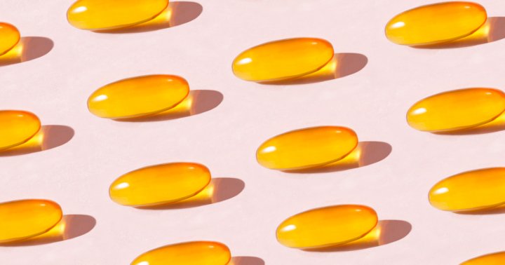 Fish Oil Supplements Linked To Better Reproductive Health In Young Men