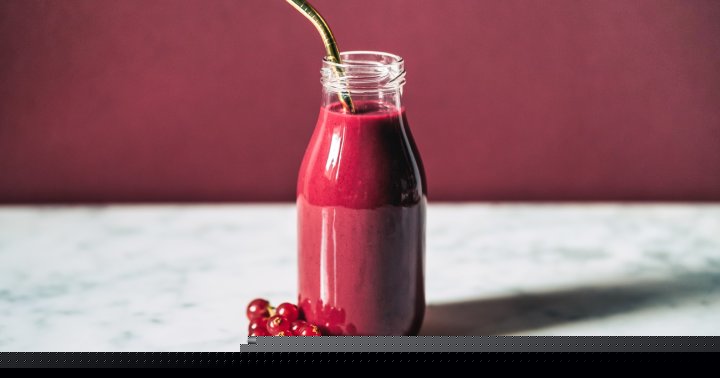 How This Easy Drink May Assist Decrease Blood Strain